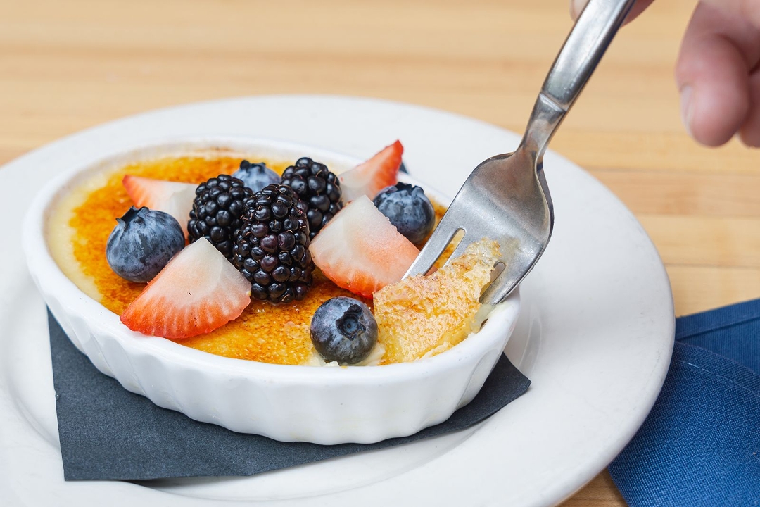 Order Vanilla Bean Creme Brulee food online from Blue Water Grill store, Grand Rapids on bringmethat.com