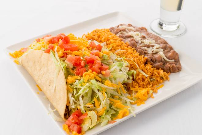 Order Tacos Tradicional food online from Cantina Laredo store, Bloomington on bringmethat.com