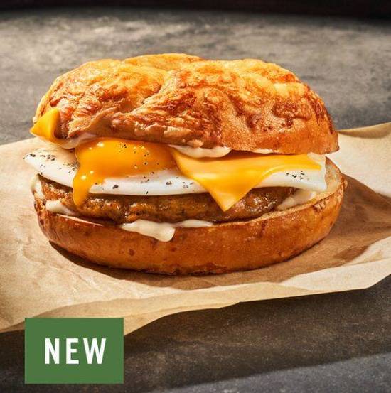 Order NEW Sausage, Egg & Cheese on Asiago Bagel food online from Panera Bread store, Altamonte Springs on bringmethat.com