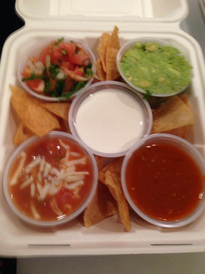 Order Super Dips and Chips food online from El paso mexican grill store, Brooklyn on bringmethat.com