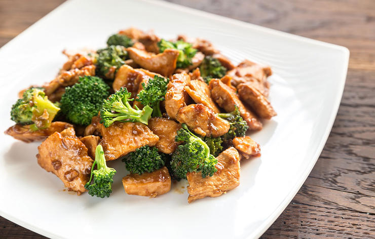 Order 45. Chicken with Broccoli food online from Peking House store, Hendersonville on bringmethat.com