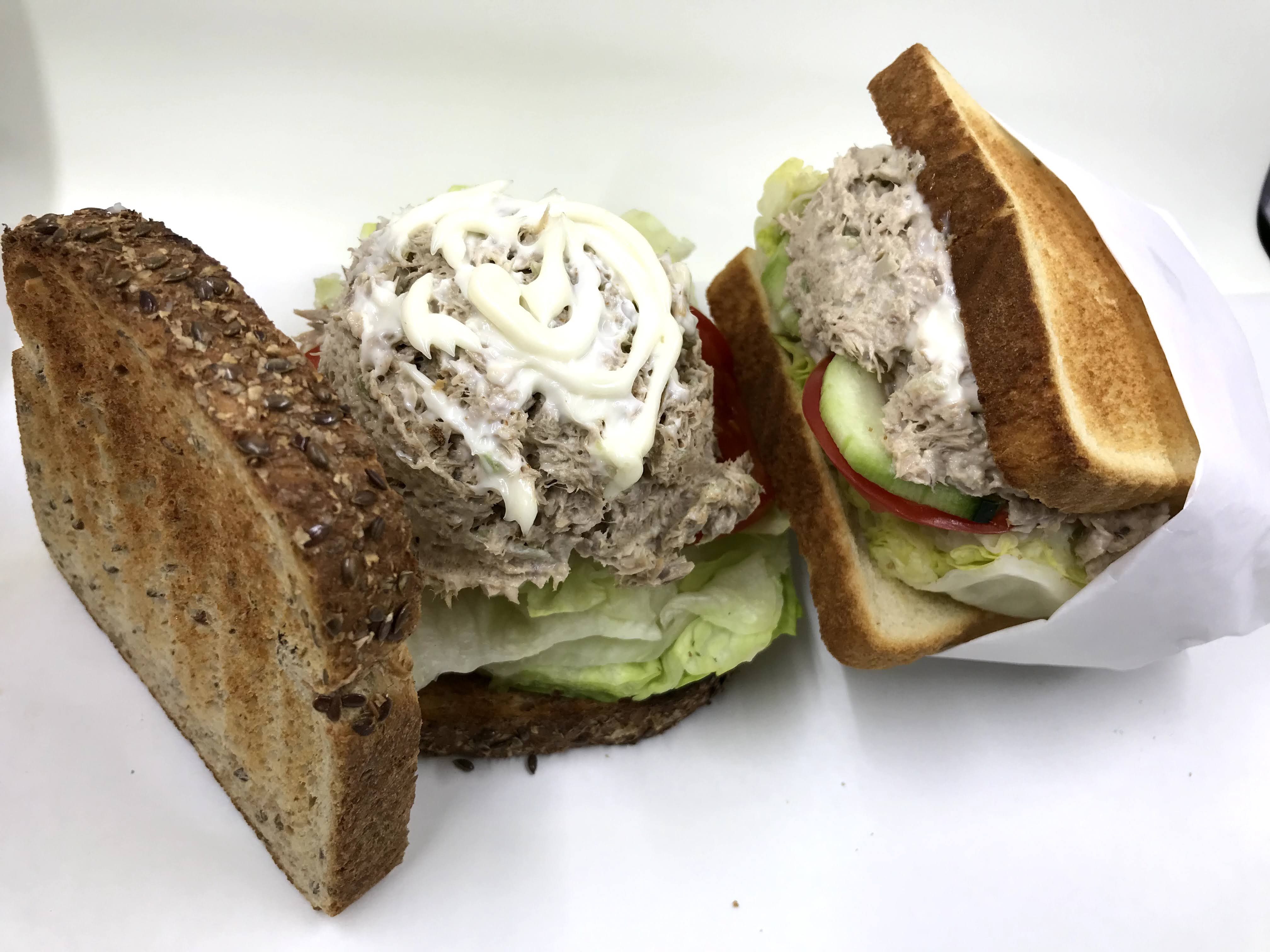 Order Tuna Sandwich food online from El Papayon store, Ontario on bringmethat.com