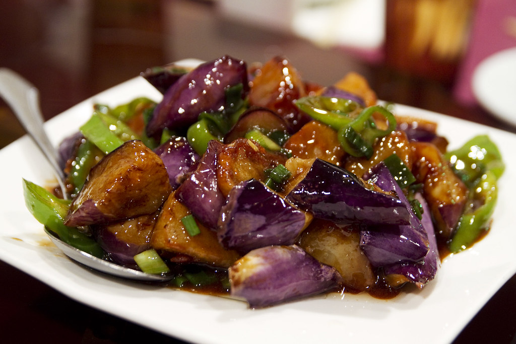 Order Eggplant with Pork in Garlic Sauce food online from Chau's cafe store, Ashburn on bringmethat.com