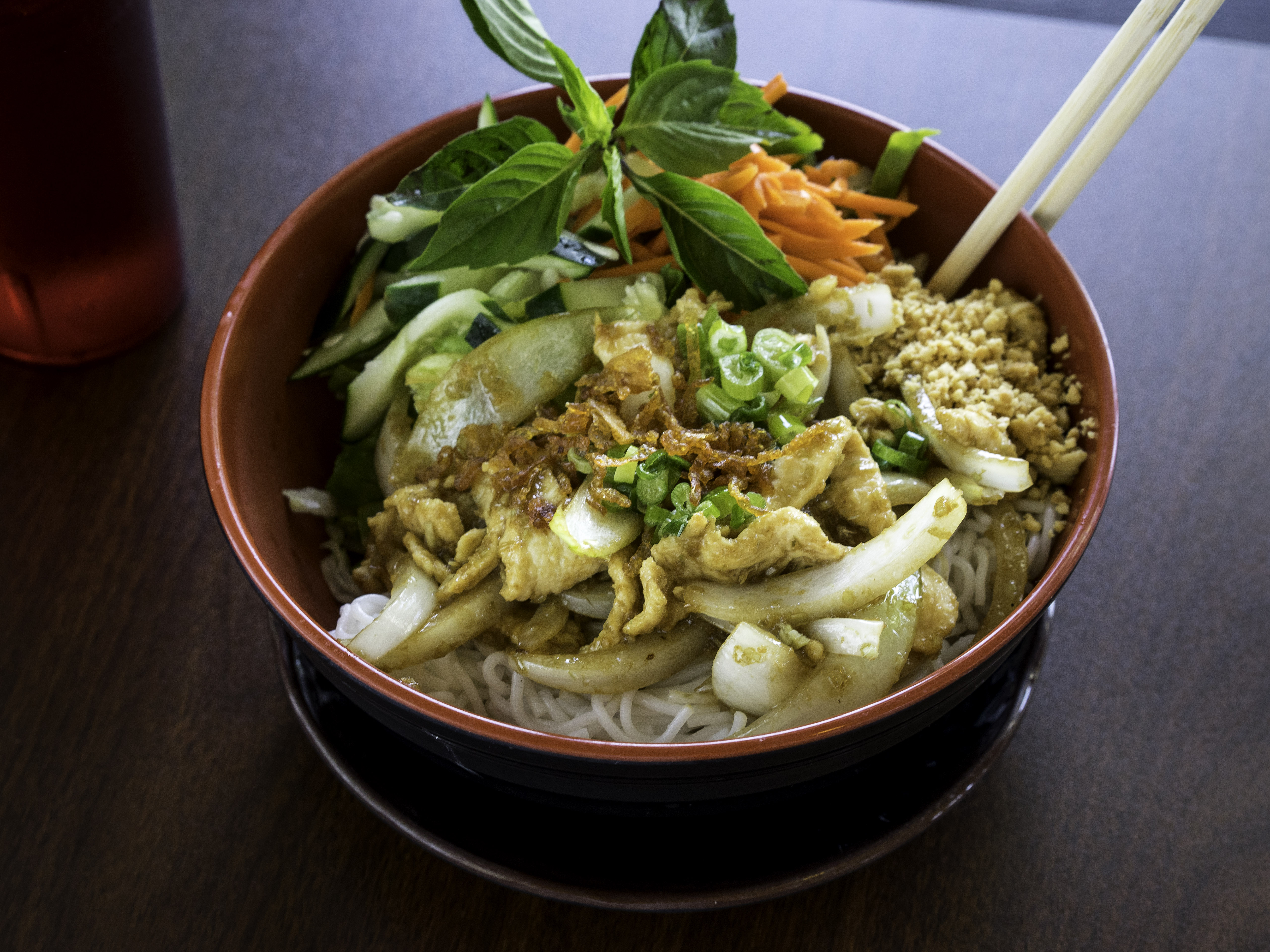 Order 28. Lemon Grass Chicken Breast Noodle Salad  food online from Pho Tai store, Kirkland on bringmethat.com