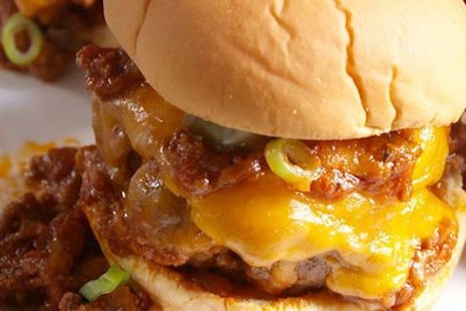 Order Chili Burger food online from Cheers Tavern store, Glendale on bringmethat.com