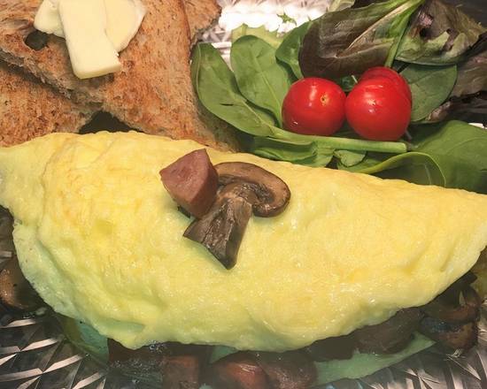Order Denver Omelette with Ham food online from Java Dive Organic Cafe store, Bee Cave on bringmethat.com