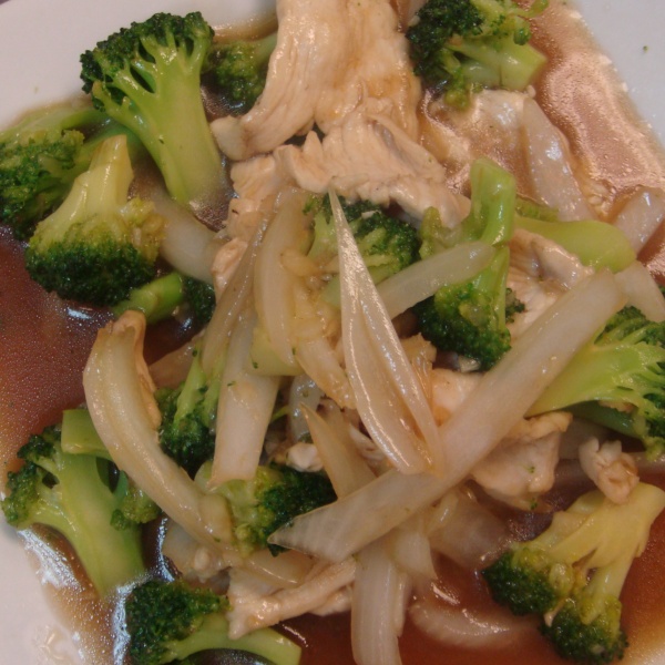 Order 30. Pad Broccoli in Oyster Sauce  food online from My Thai Place store, Centreville on bringmethat.com