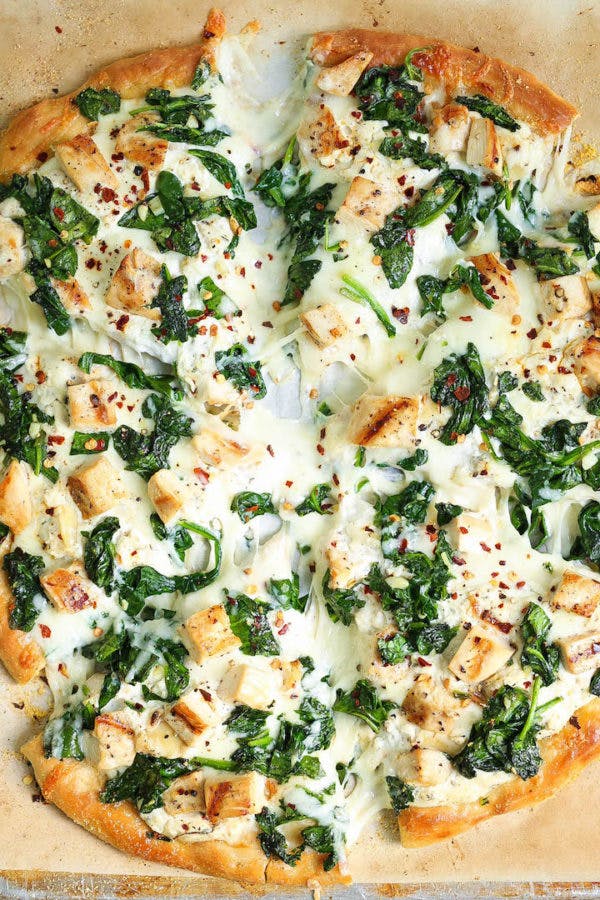 Order Alfredo Pizza - Medium 12'' (6 Slices) food online from Athens Pizza store, Athens on bringmethat.com