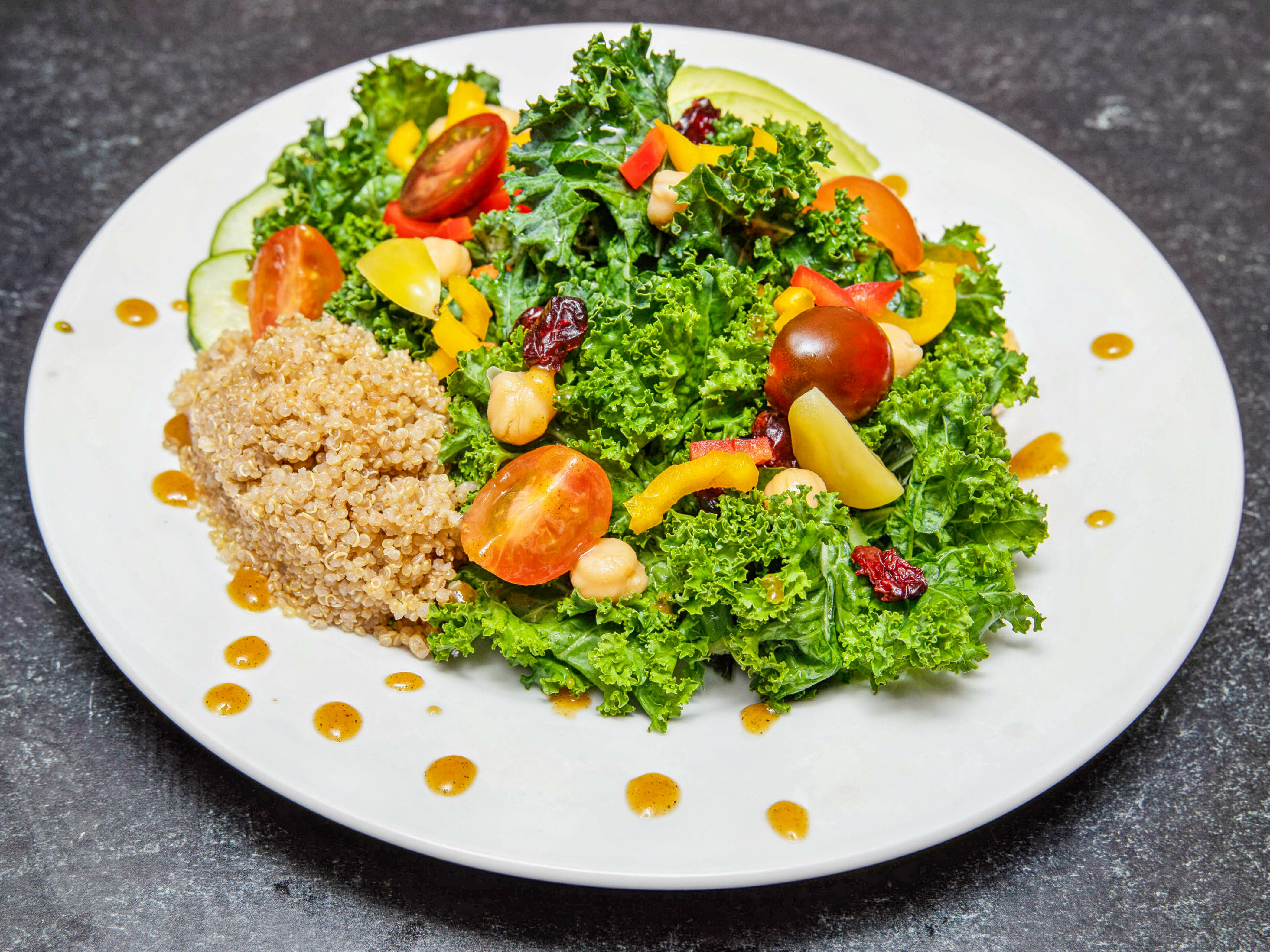 Order Kale and Quinoa Salad  food online from Blendzville store, Brooklyn on bringmethat.com