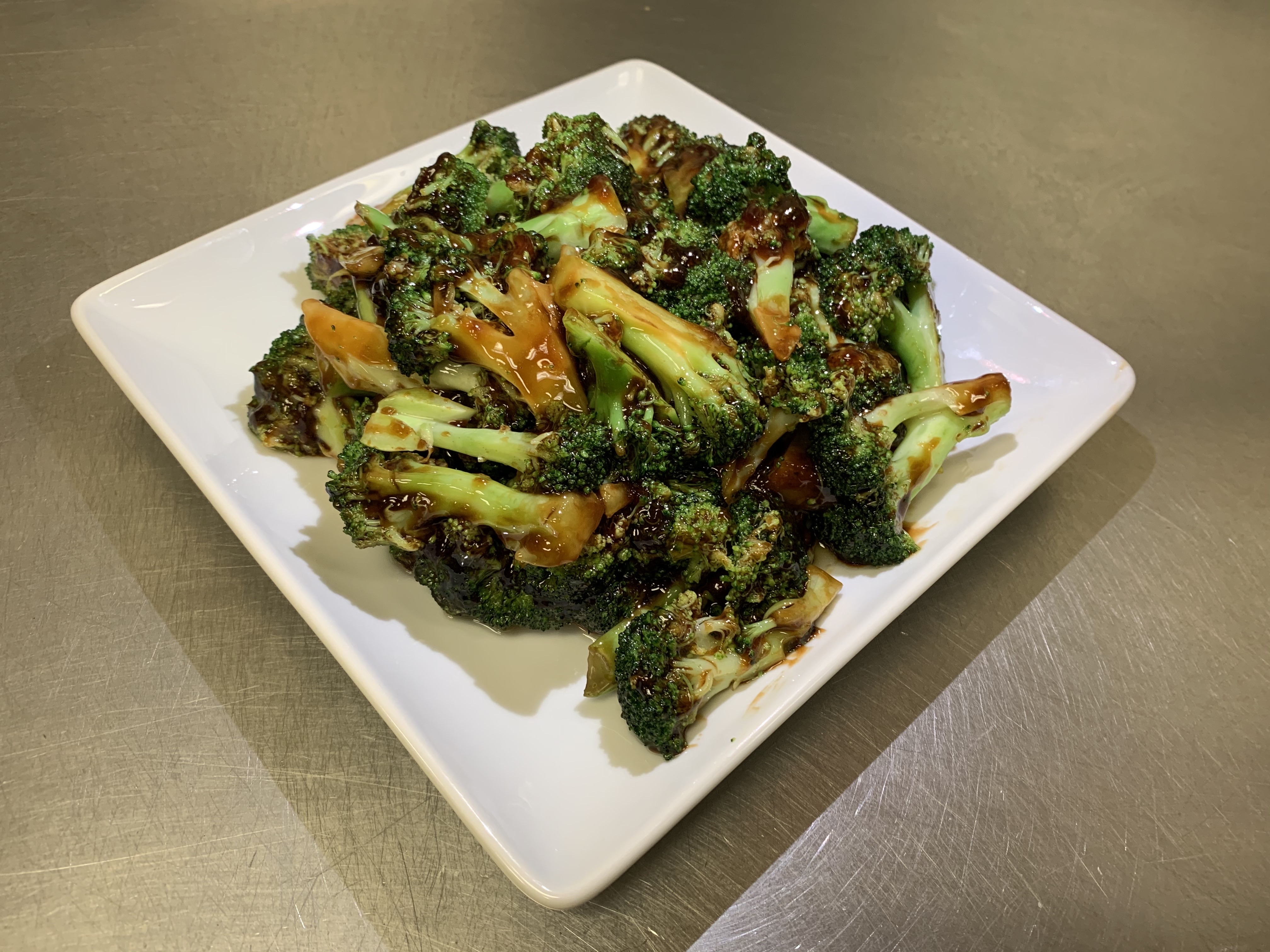Order Broccoli with Brown Sauce food online from China Wok store, Owings Mills on bringmethat.com
