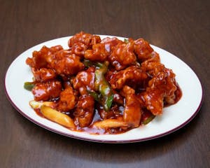 Order #10. 左宗雞 General Chicken  food online from Lucky Wok Chinese Restaurant store, Lisle on bringmethat.com