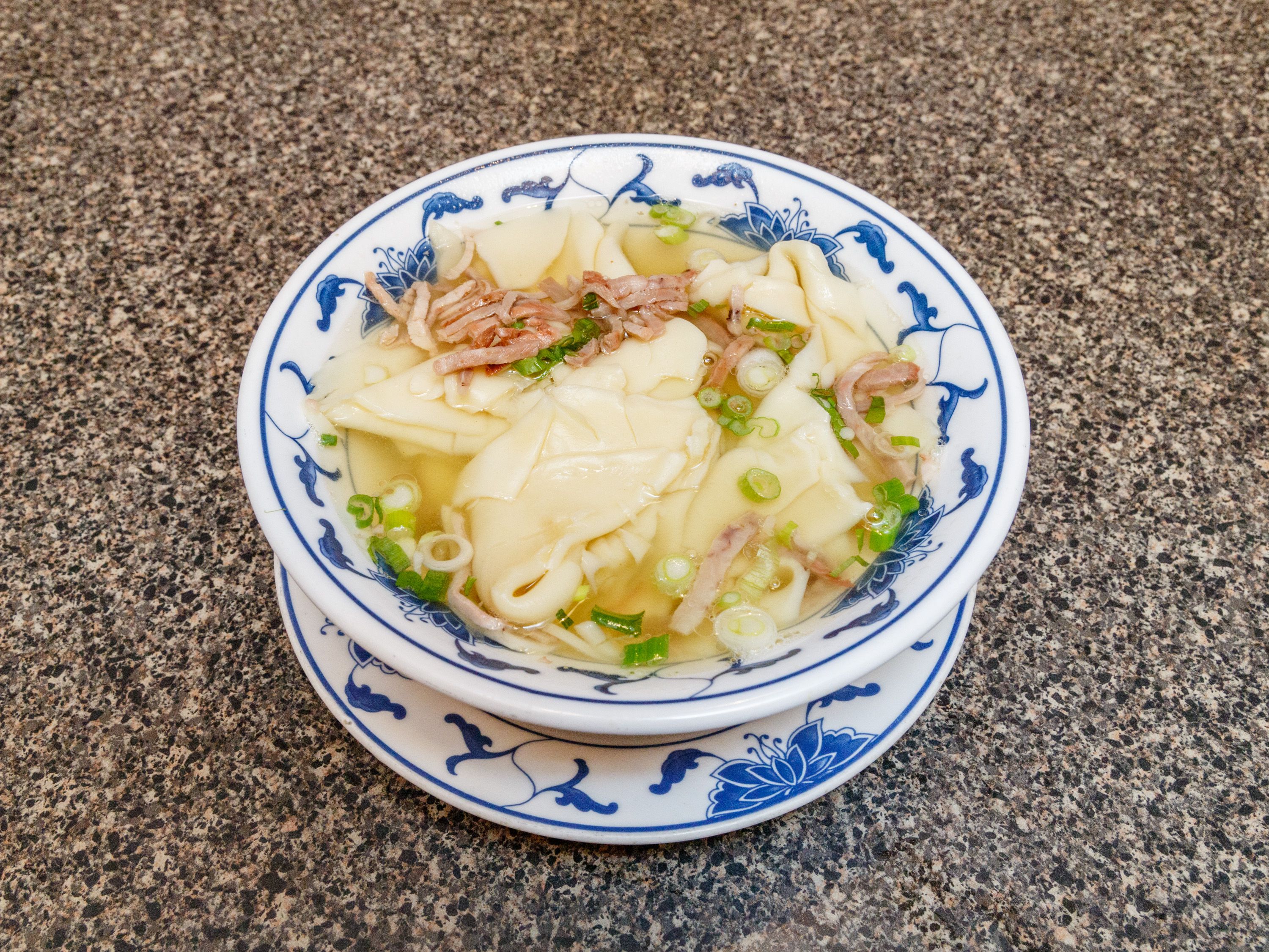 Order S3. Wonton Soup food online from Chinatown Inn store, Pittsburgh on bringmethat.com