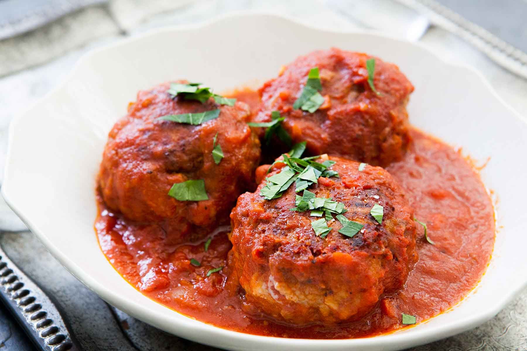 Order Meatballs with Marinara Sauce food online from Nostra Pizza store, Greensboro on bringmethat.com