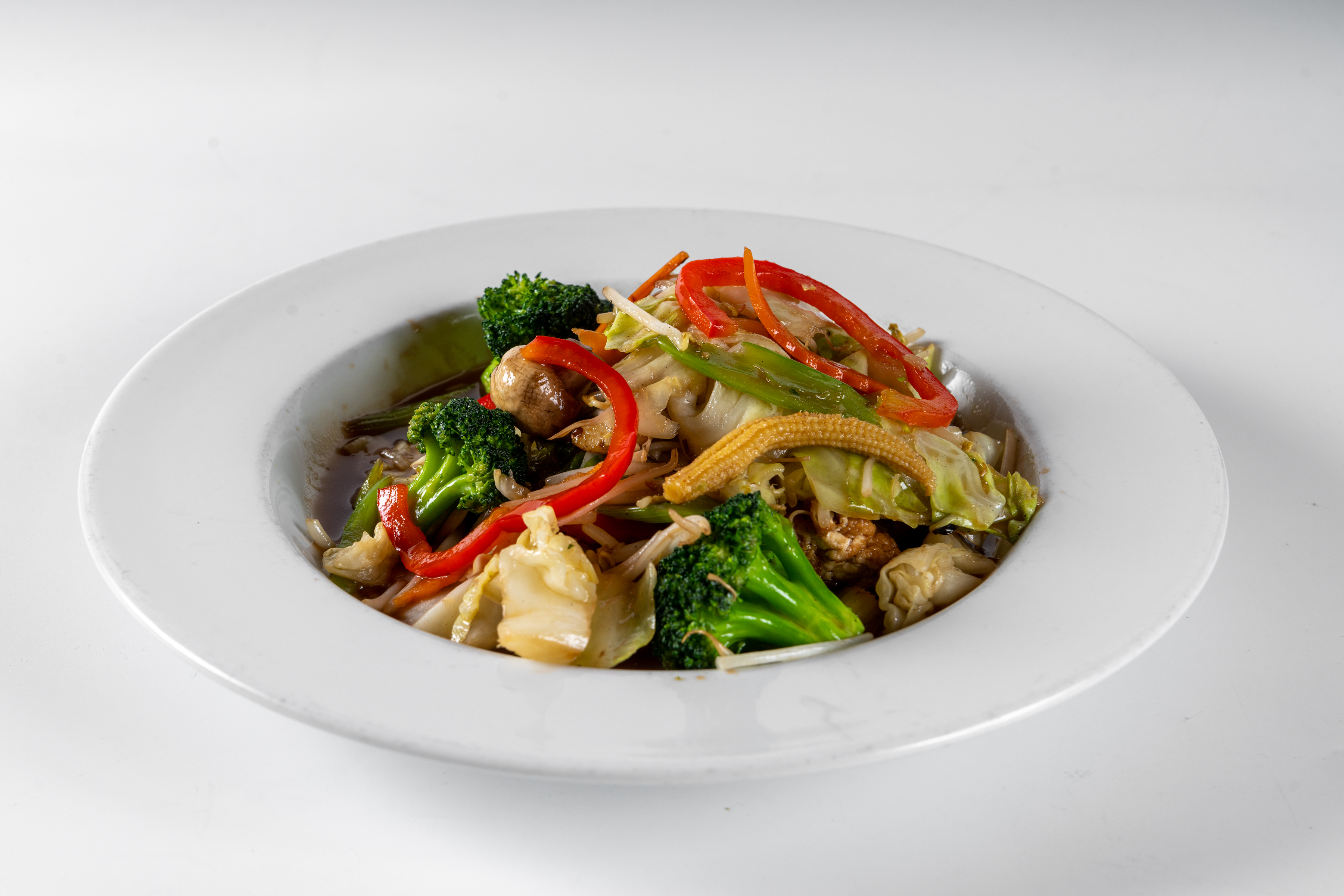 Order Vegetable Melange food online from Natalee Thai Cuisine store, Los Angeles on bringmethat.com