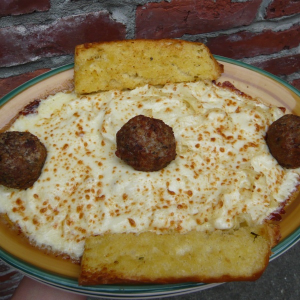 Order Baked Fettuccine with Meatballs food online from Romios Pizza & Pasta store, Everett on bringmethat.com