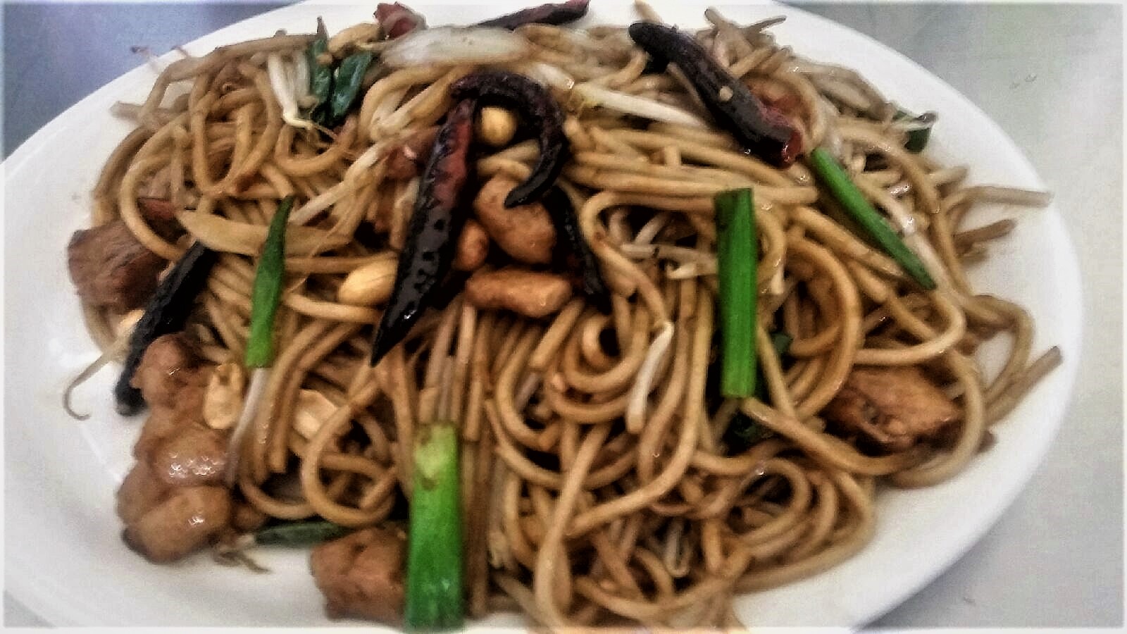 Order Lo Mein 炒面 food online from Chengdu House store, Valley Village on bringmethat.com