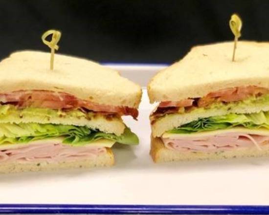 Order Roasted Turkey Club food online from District Restaurant store, Los Angeles on bringmethat.com