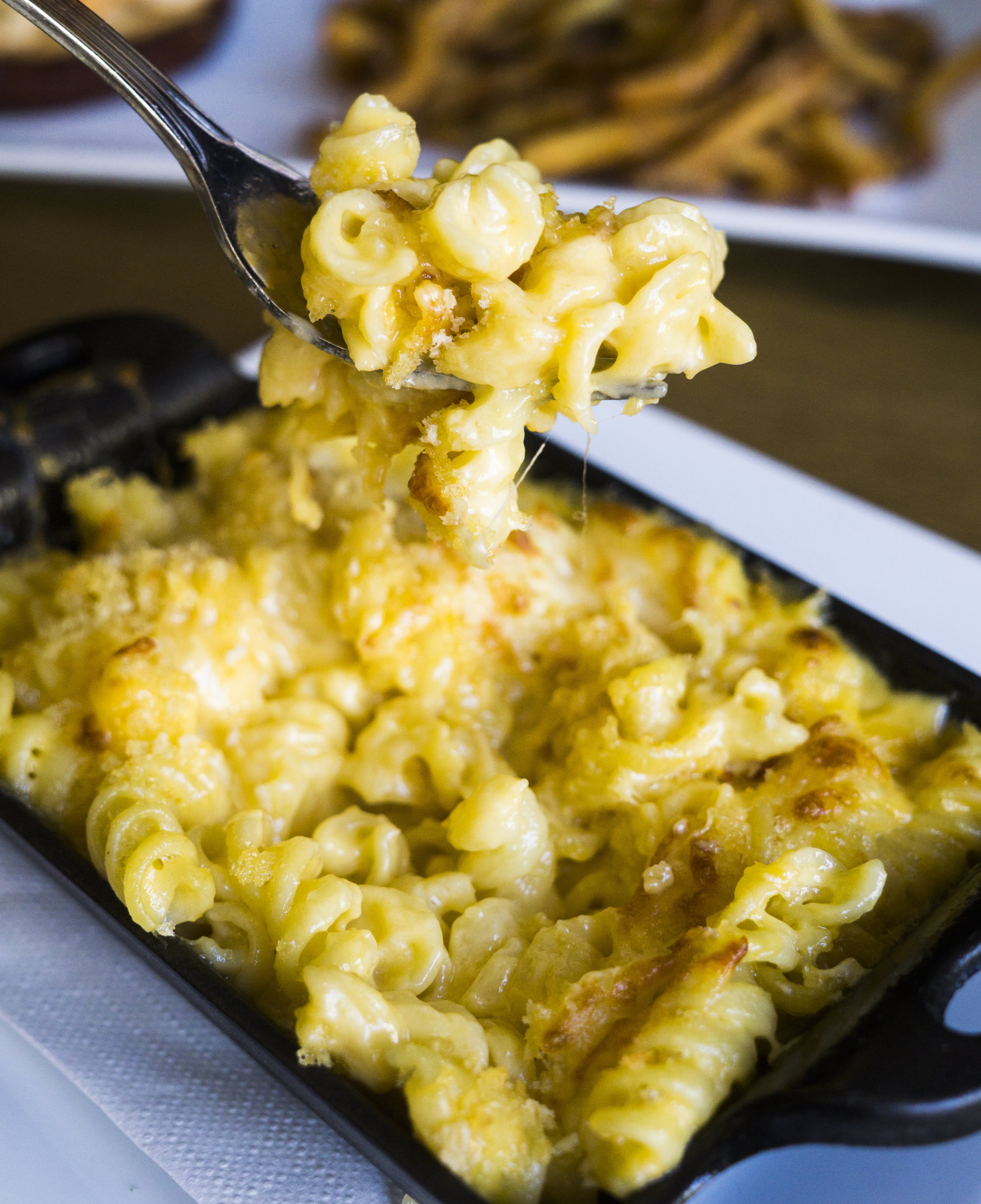 Order Baked Mac and Cheese food online from Commonwealth store, Chicago on bringmethat.com