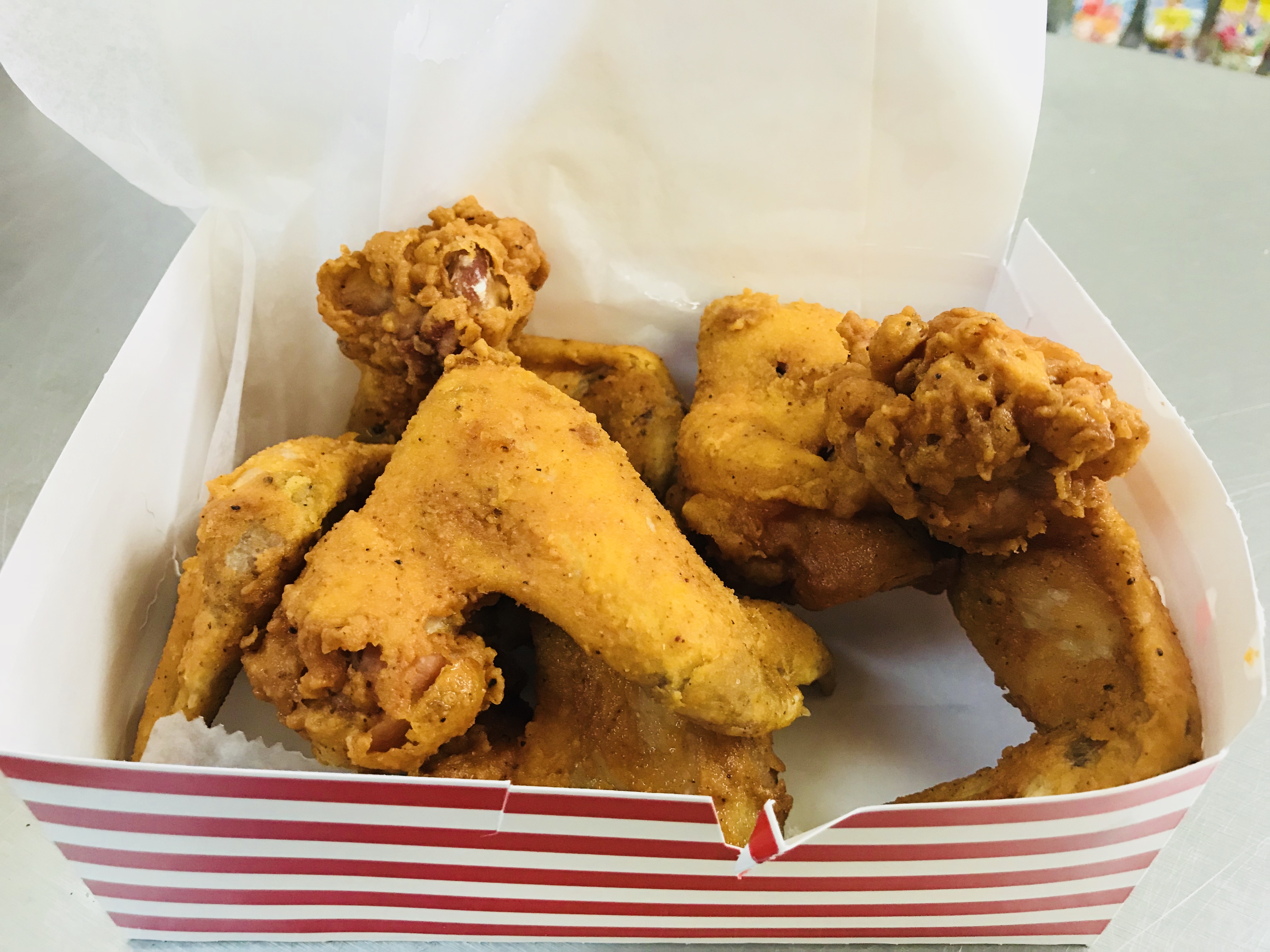 Order  Fresh whole Chicken Wings only food online from A-1 Deli And Fried Chicken store, Wilmington on bringmethat.com