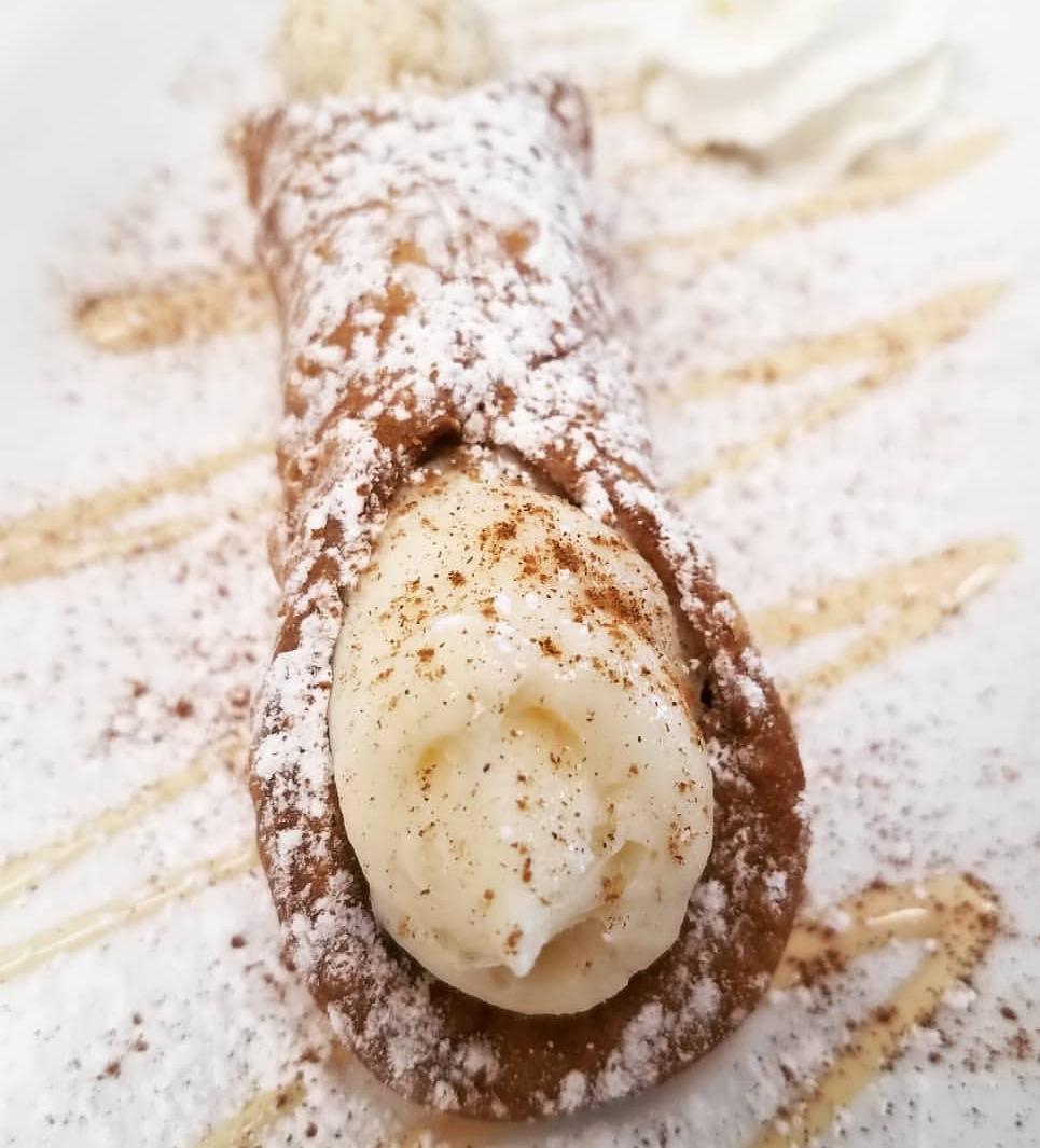 Order Holy Cannoli food online from Doglicious Hot Dogs store, Glendale on bringmethat.com