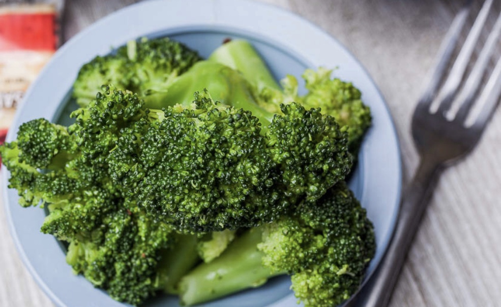 Order Steamed Broccoli food online from Fernando's store, Chattanooga on bringmethat.com