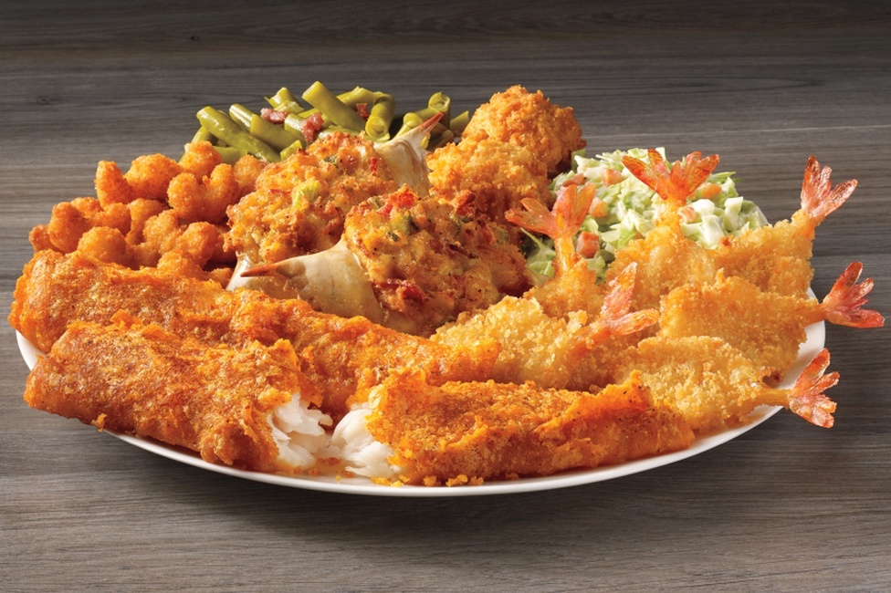 Order Ultimate Seafood Platter with Spicy Batter Dipped Fish food online from Captain D store, Charleston on bringmethat.com