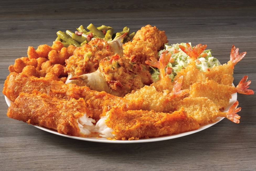 Order Ultimate Seafood Platter with Spicy Batter Dipped Fish food online from Captain D's Seafood store, Carrollton on bringmethat.com