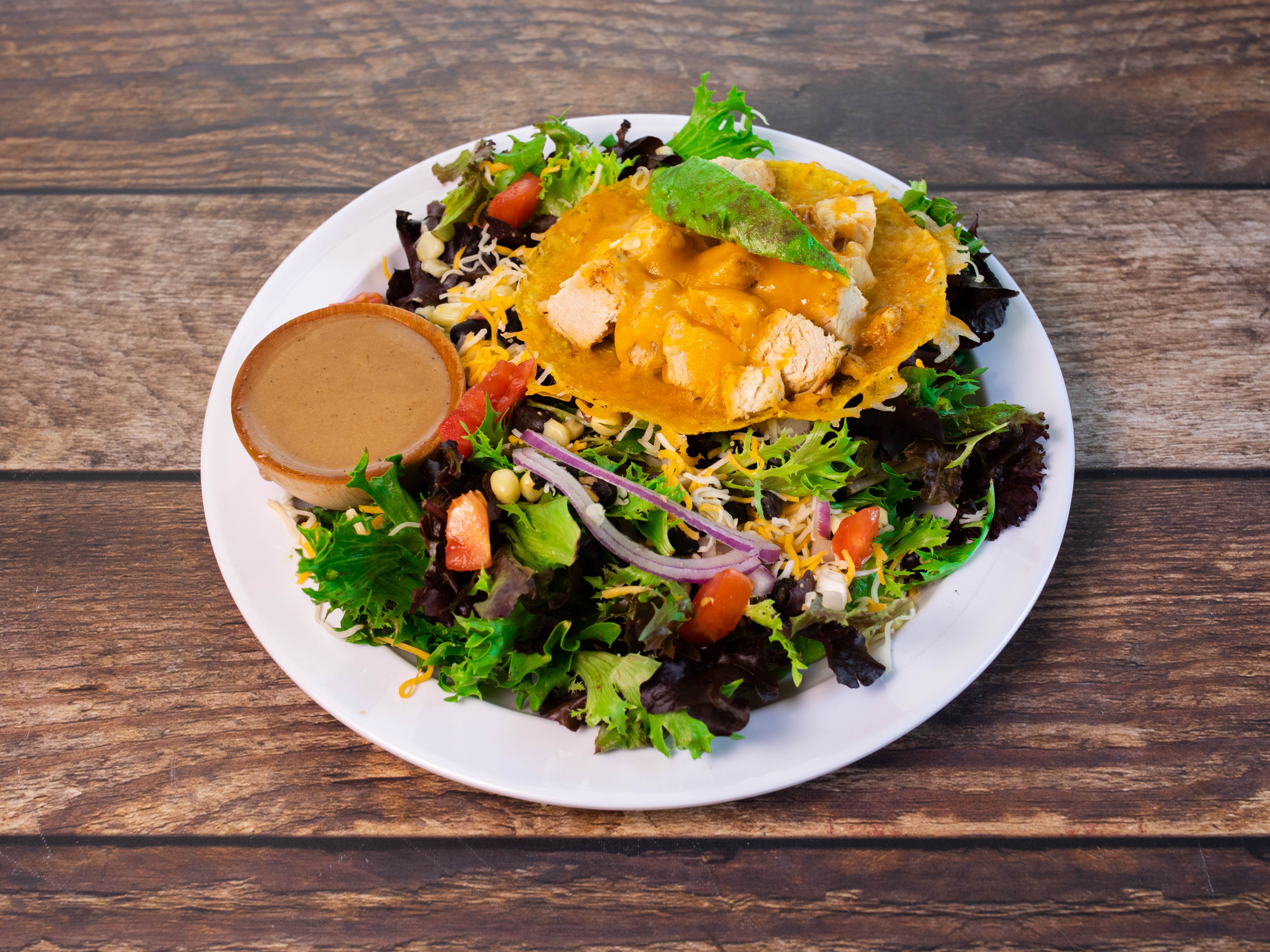 Order Southwest Chicken Salad food online from Fairfield Market & Cafe store, Shreveport on bringmethat.com