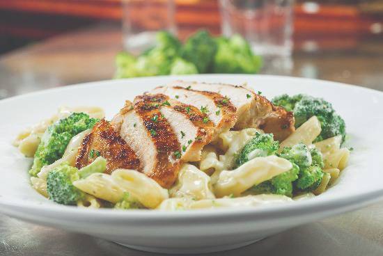 Order Chicken and Broccoli Pasta food online from Ruby Tuesdays store, Las Cruces on bringmethat.com