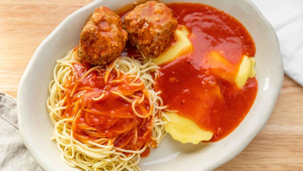 Order Spaghetti & Ravioli food online from Scarantino Italian Inn store, Glendale on bringmethat.com