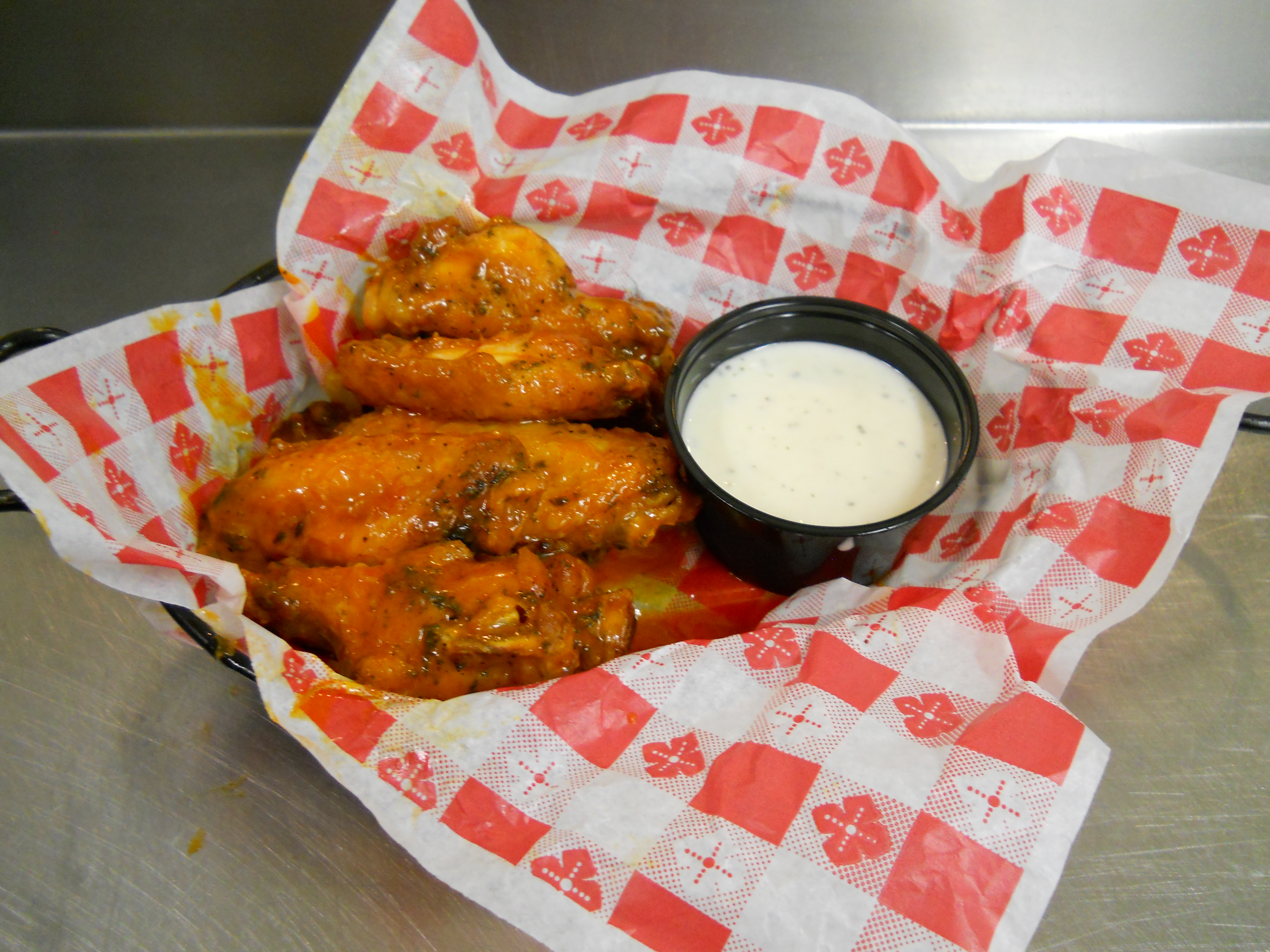 Order Traditional Wings food online from Aurelio's Pizza store, Tinley Park on bringmethat.com