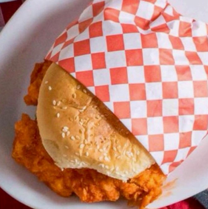 Order Buffalo Chicken Sandwich food online from Mama Daughters' Diner store, Plano on bringmethat.com