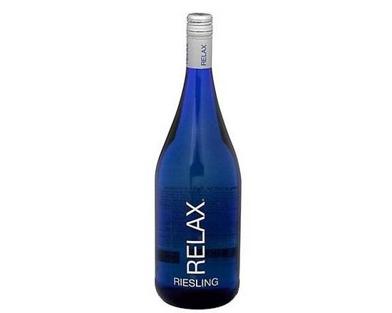 Order RELAX Wines, Riesling Qualitätswein · 1.5 L food online from House Of Wine store, New Rochelle on bringmethat.com