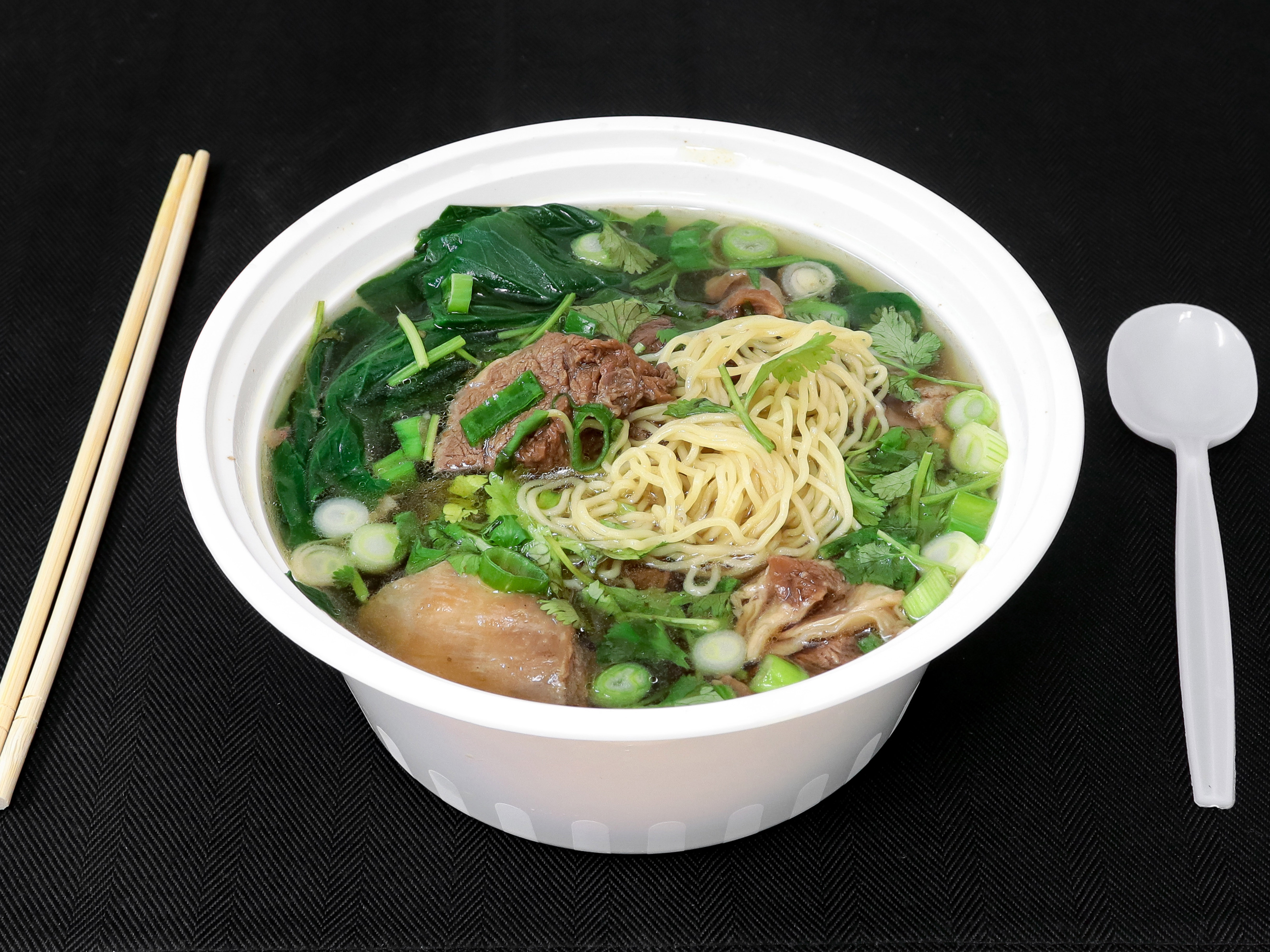 Order Beef Noodle Soup food online from Dragon Phoenix Express store, Conshohocken on bringmethat.com