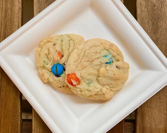 Order M&M Sugar Cookie  food online from The Eatery Of Wallingford store, Wallingford on bringmethat.com