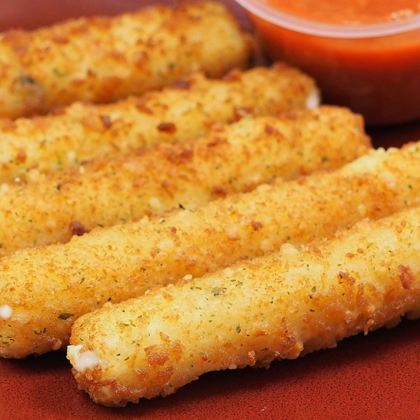 Order 5 Piece Mozzarella Sticks food online from America Best Wings store, Capitol Heights on bringmethat.com