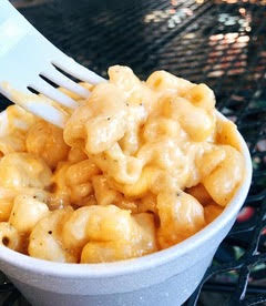 Order Mac and Cheese food online from Frankie's Dawg House store, Baton Rouge on bringmethat.com