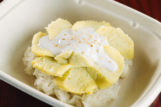 Order W1. Custard and Sticky Rice food online from Thai 2 Go store, Dallas on bringmethat.com