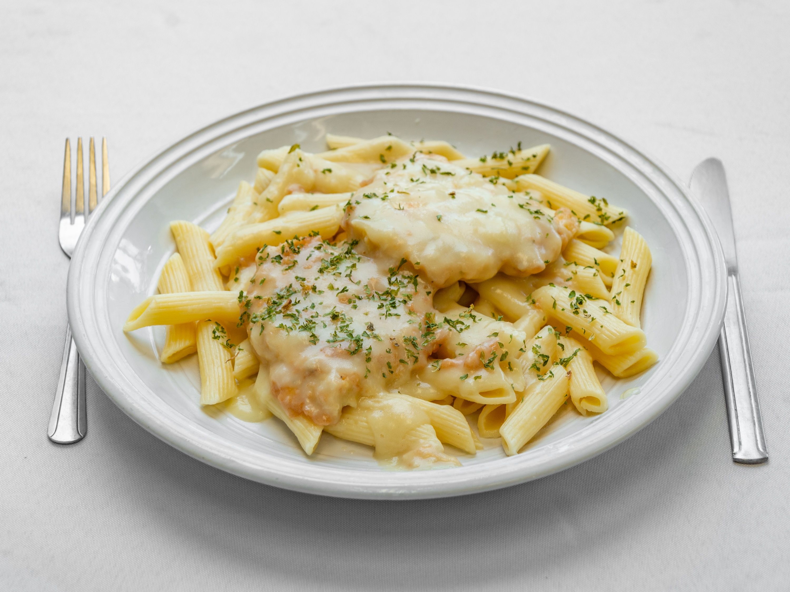 Order Homemade Macaroni and Cheese Lunch food online from Marco's Deli store, Metuchen on bringmethat.com