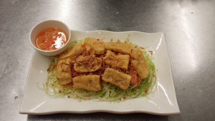 Order Vegetarian Salad with Fried Tofu food online from Pho 11 Vietnamese Restaurant store, State College on bringmethat.com