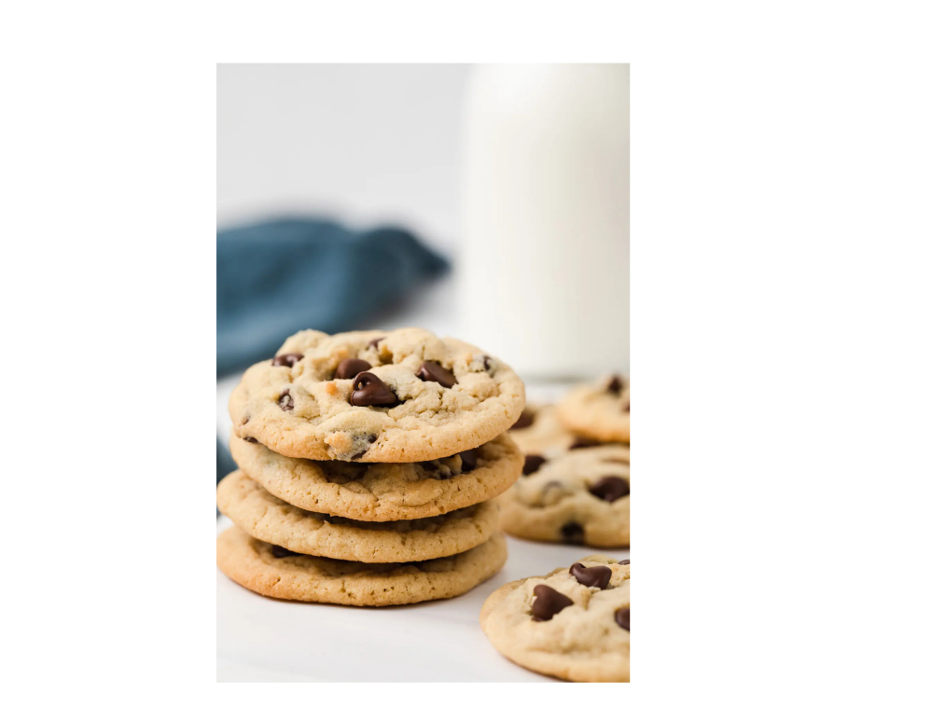 Order Chocolate Chip Cookie food online from PIZZA KARMA store, Maple Grove on bringmethat.com