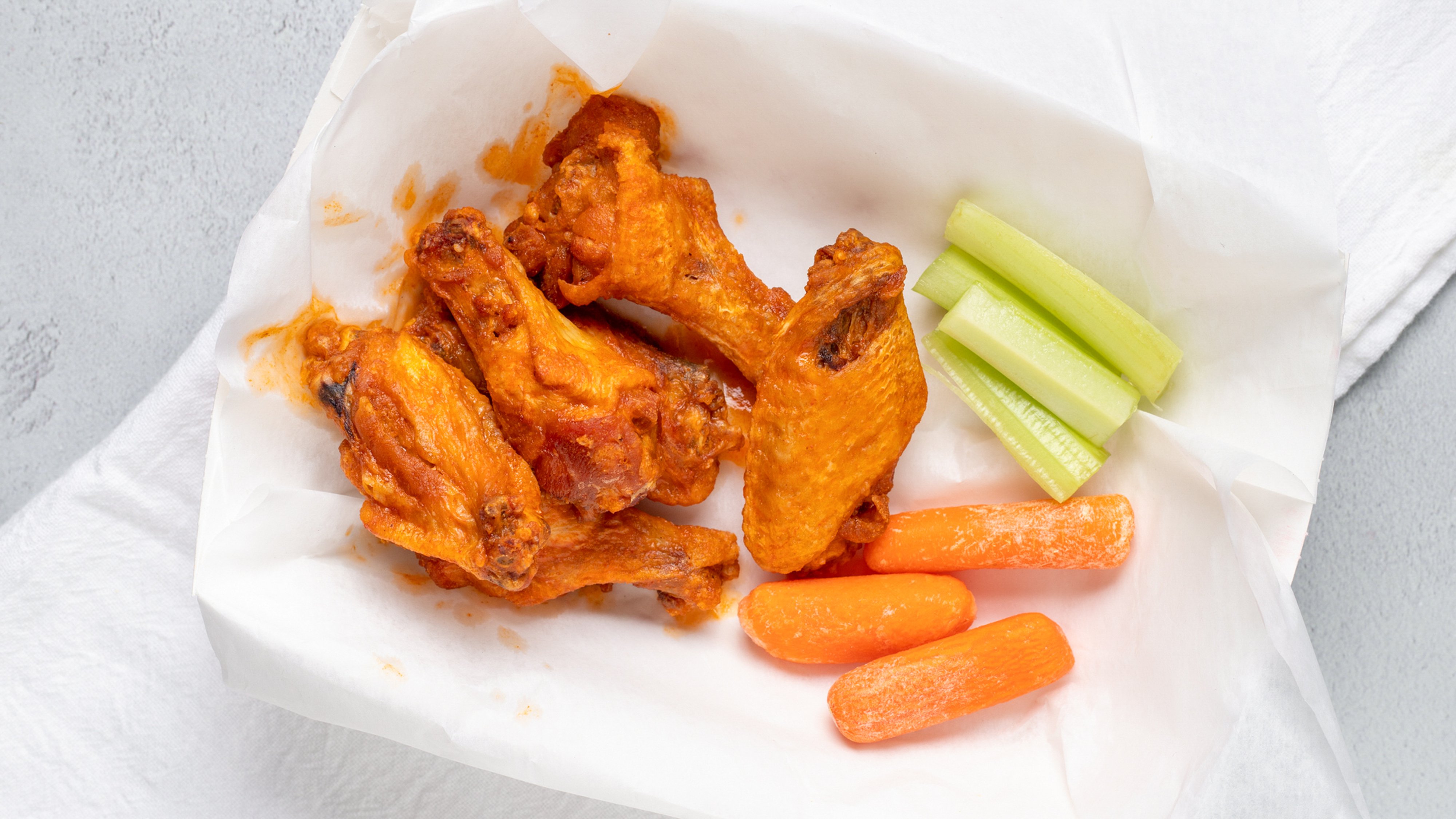 Order 6 Wings food online from Wing Ranch store, Brookhaven on bringmethat.com