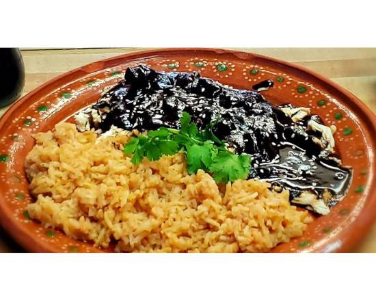 Order Mole con Pollo food online from Matachines Authentic Mexican Food store, Edmond on bringmethat.com