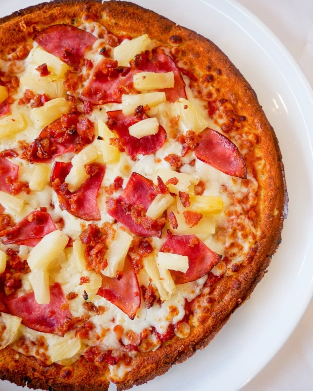 Order Hawaiian Pizza - Small 8" food online from Pepperoni's Pizza store, Rosenberg on bringmethat.com