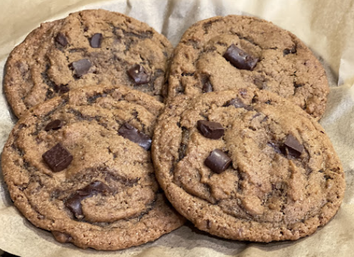 Order Chocolate Chip Cookie food online from Wing Crave store, Greenville on bringmethat.com