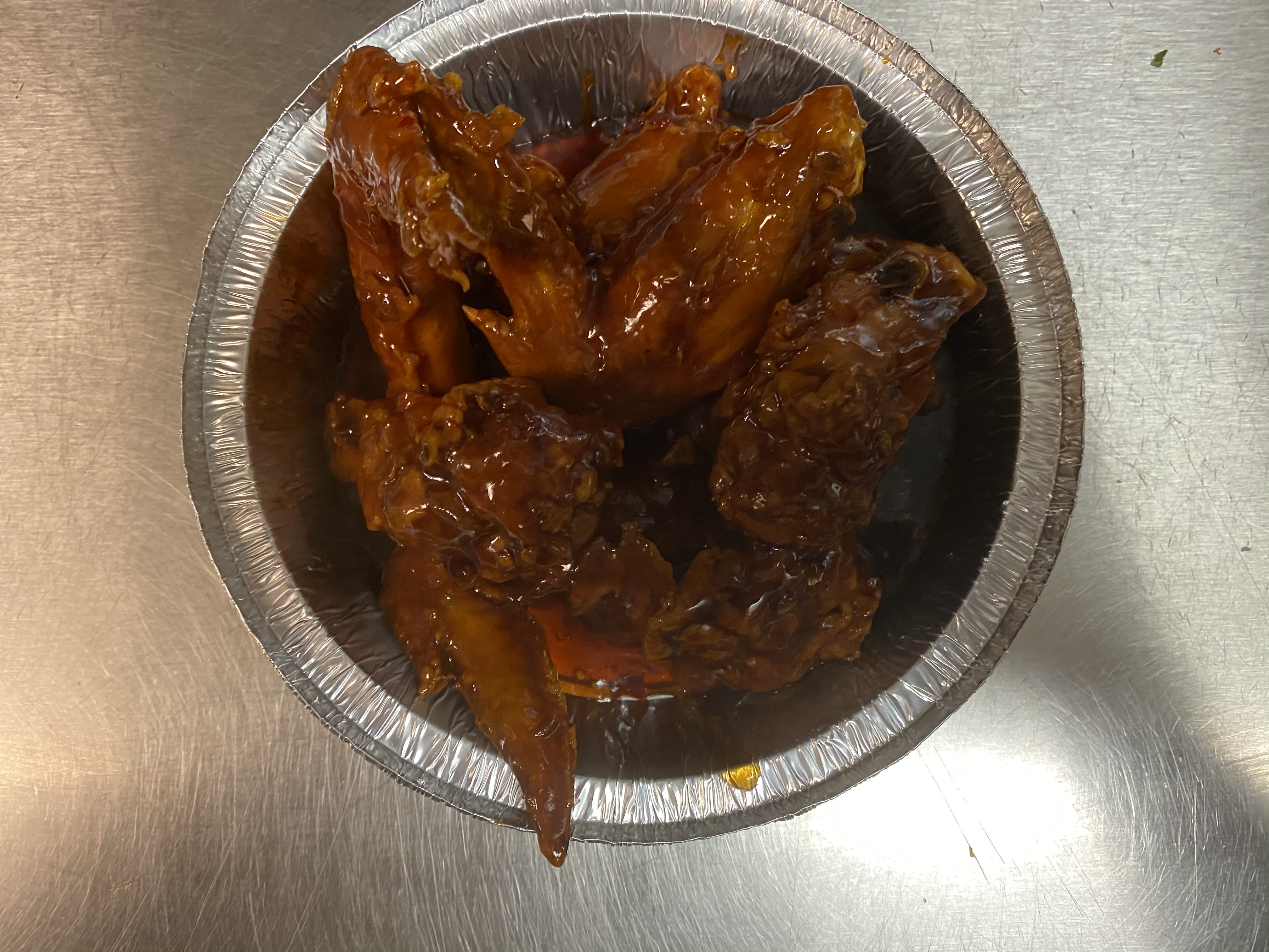 Order chicken wings with general tso sauce（8 pieces）  food online from Lucky Star - Market St. store, Wilmington on bringmethat.com