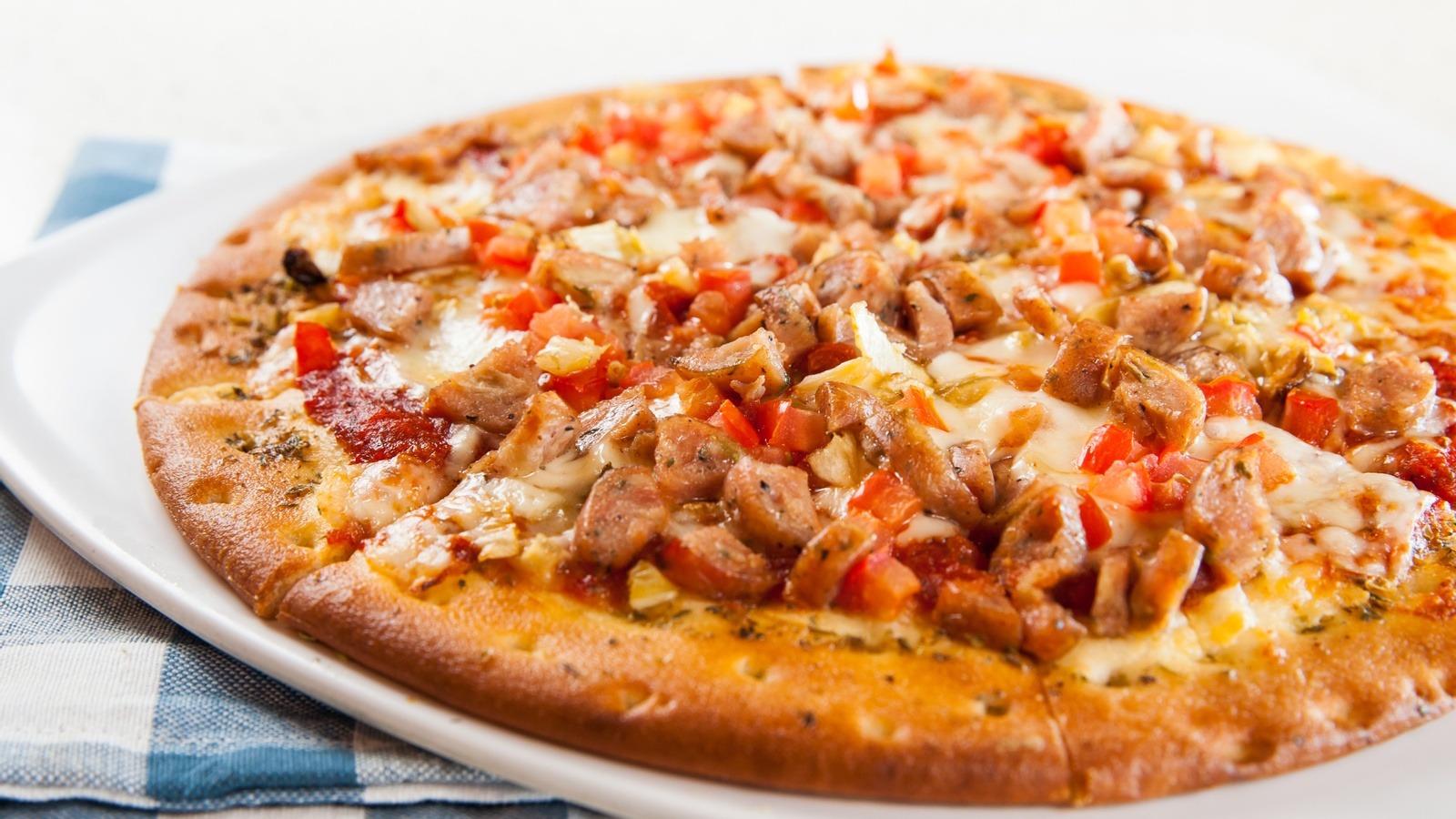 Order Chicken Sausage Pizza food online from Greens and Proteins store, Las Vegas on bringmethat.com