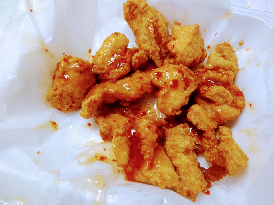 Order Boneless Wings food online from Granby Grill store, Columbia on bringmethat.com