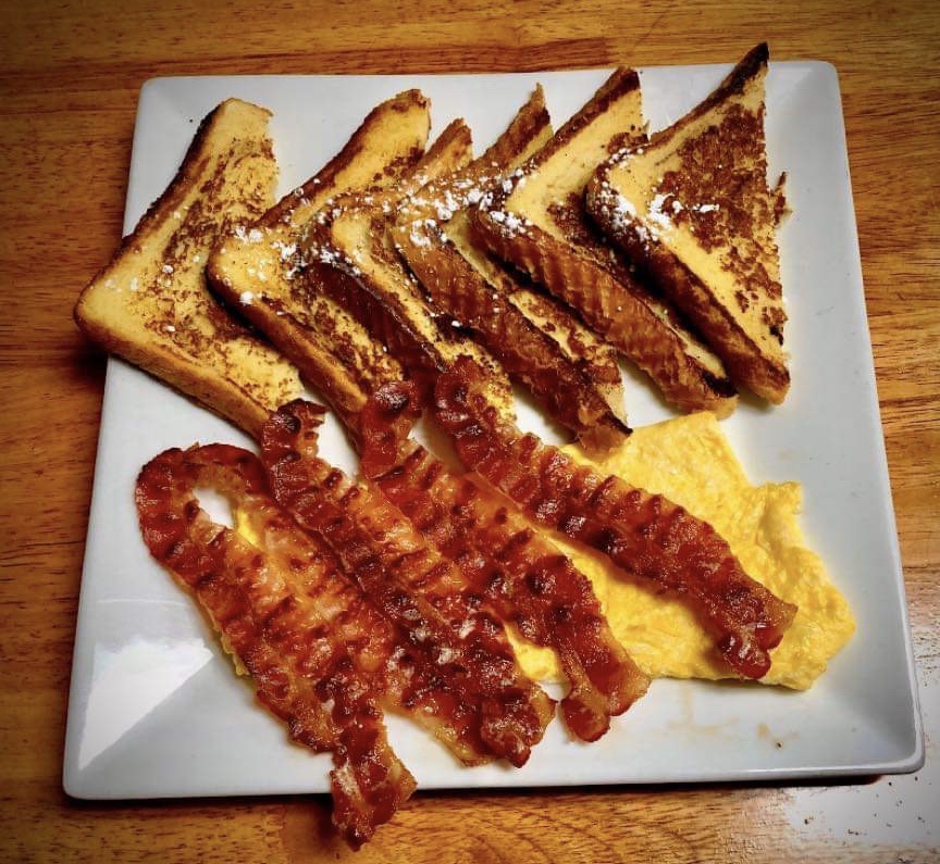 Order French Toast Platter food online from San Michaels store, Hackensack on bringmethat.com