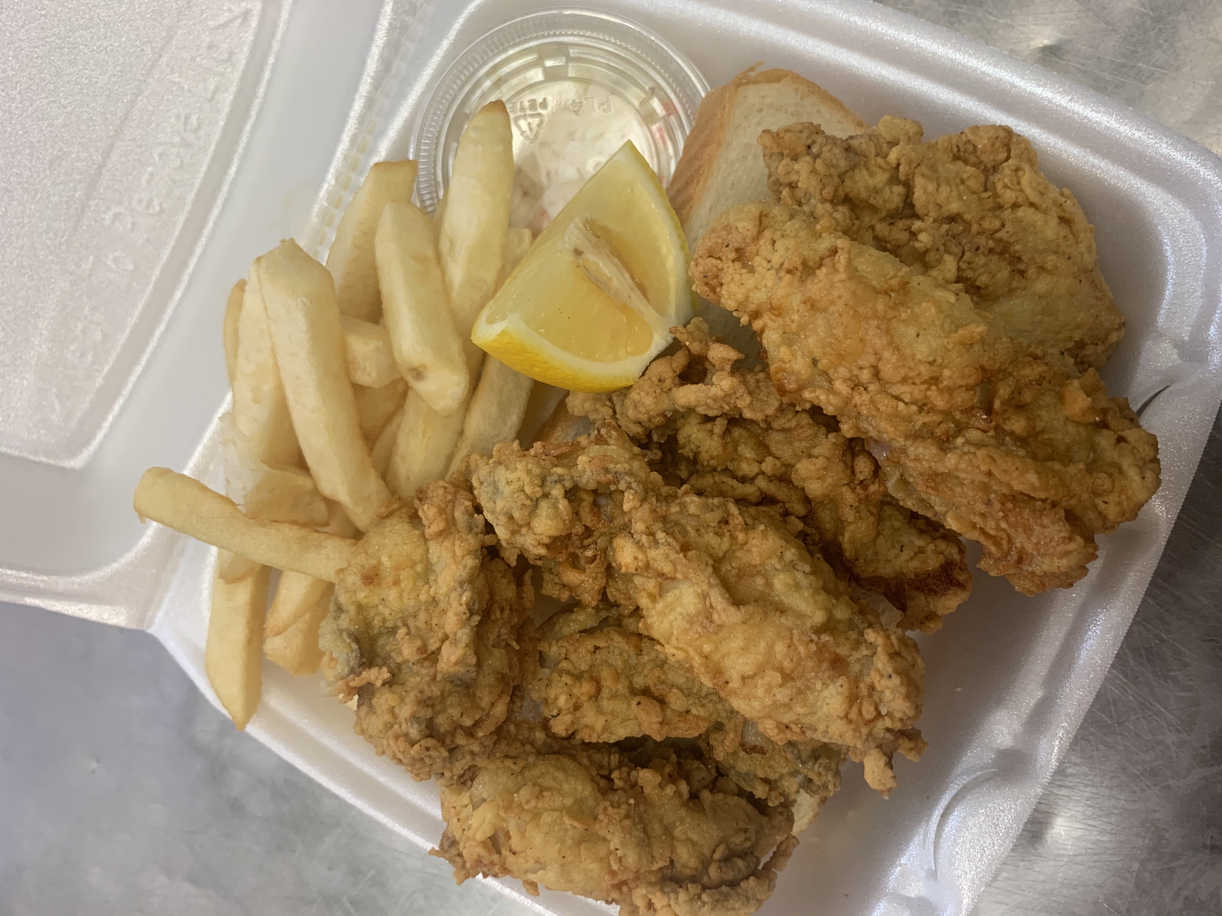 Order Fried Oysters Dinner food online from Jj Fish & Chicken store, Forest Park on bringmethat.com